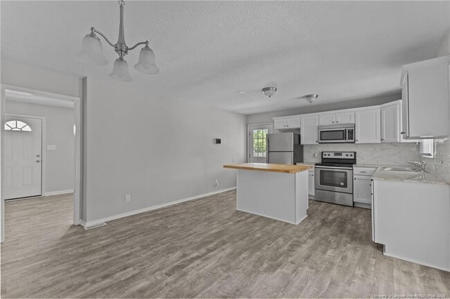 Building Photo - 801 Algood Ave