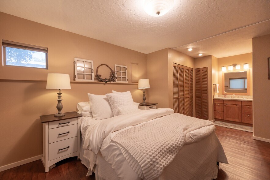 Building Photo - 2345 Boylston Ave E