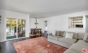 Building Photo - 5845 Doverwood Dr