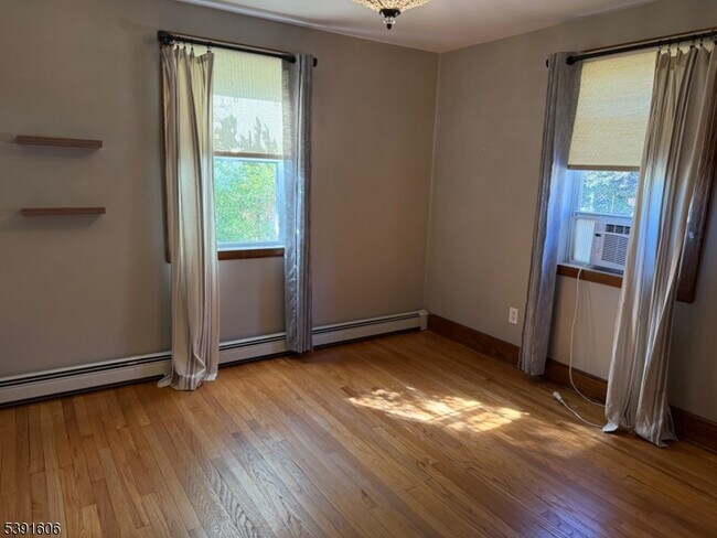 Building Photo - 73 Kiel Ave