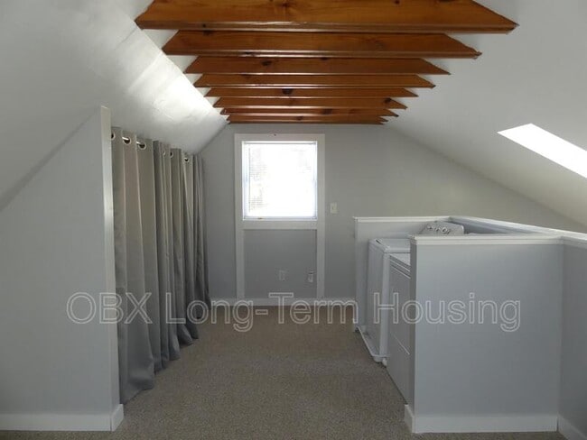 Building Photo - 111 Faris Dr