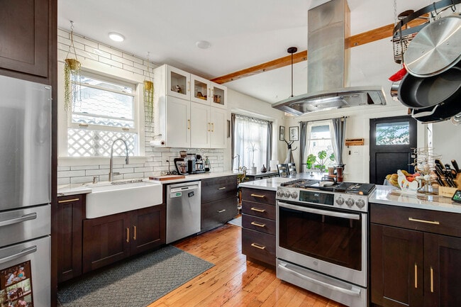 Building Photo - 5103 SE 64th Ave