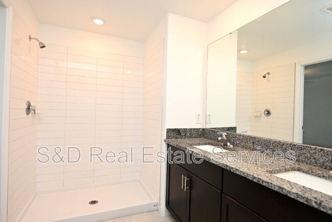 Building Photo - 2674 Red Egret Dr