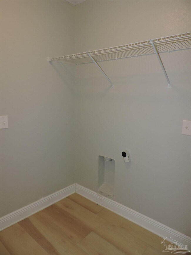 Building Photo - 644 Edith Ln