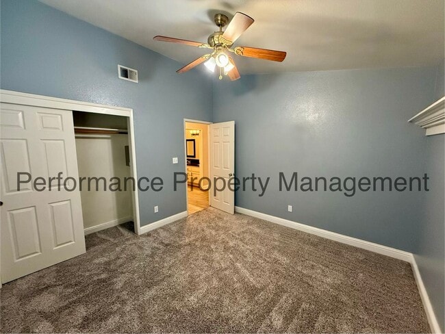 Building Photo - Stunning 4 Bed/2 Bath Riverlakes Home w/ Solar & $0 Deposit Option