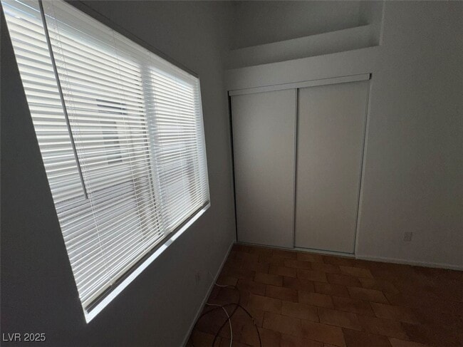 Building Photo - 3621 Covewick Dr
