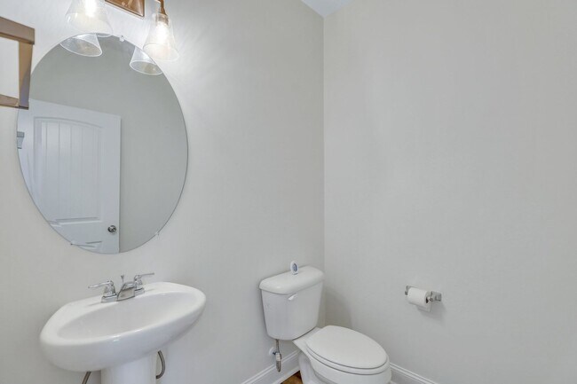 Building Photo - COMING JUNE 2026! (Pet Friendly)