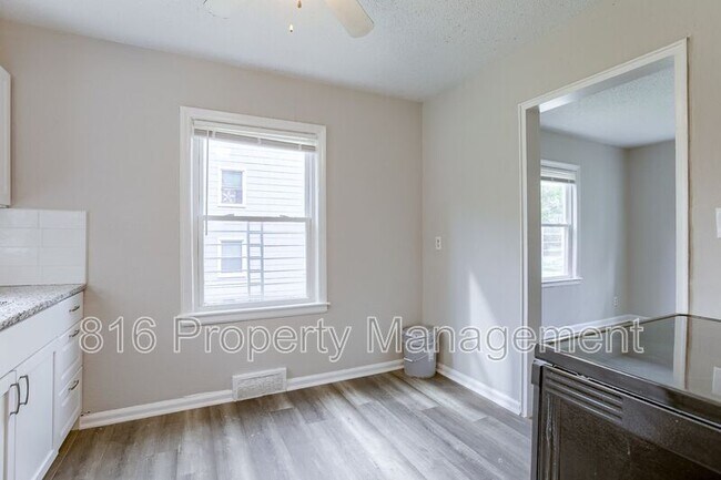 Building Photo - 7433-7435 Arletta Blvd