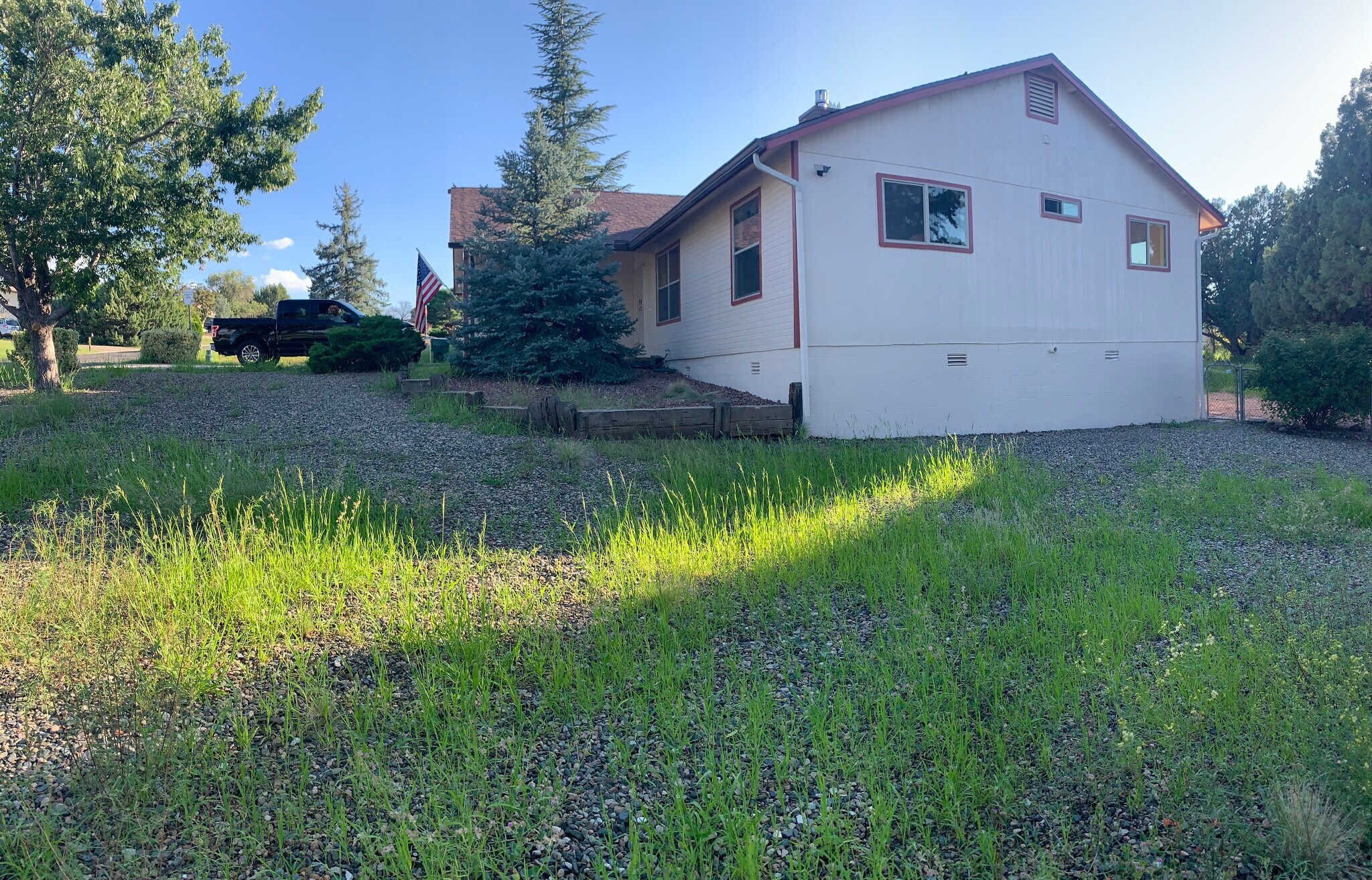Building Photo - 1903 Cedarwood Dr