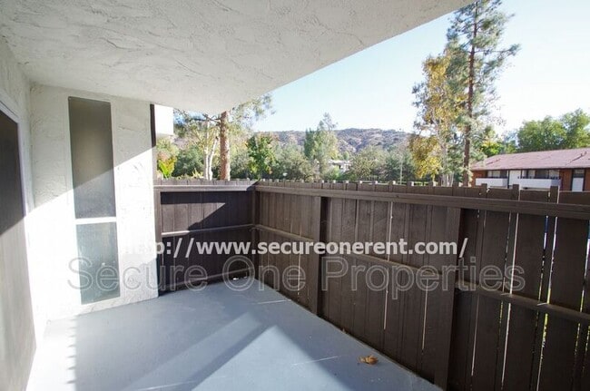 Building Photo - 31555 Lindero Canyon Rd