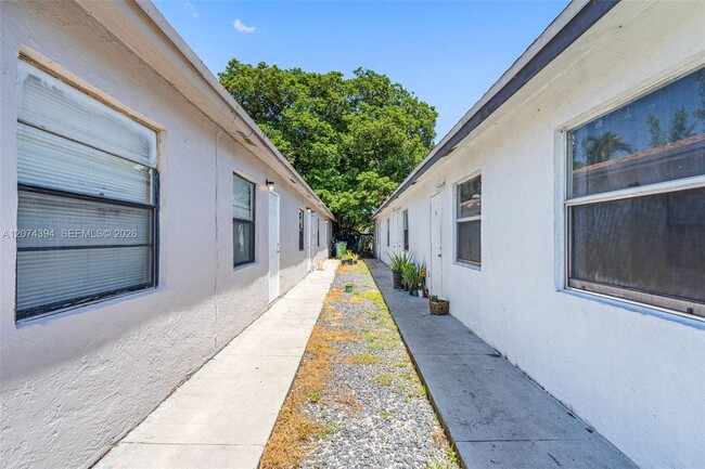 Building Photo - 1020 NW 6th Ave