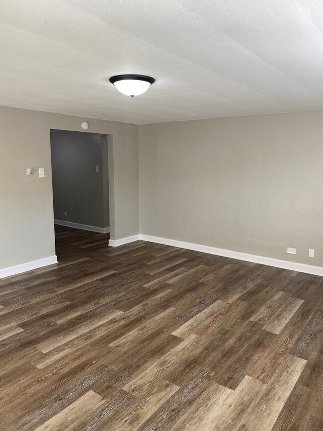 Building Photo - 1548 S 61st Ct