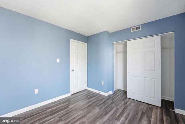 Building Photo - 15536 Horseshoe Ln