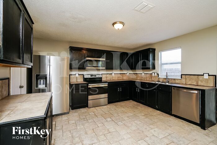Building Photo - 3114 Melrose Dr