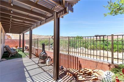 Building Photo - 3241 E Fourteen Fairway Dr