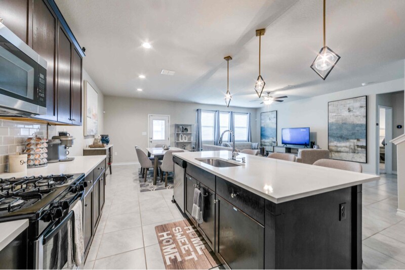 Building Photo - 10434 Francisco Way