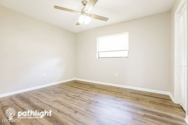 Building Photo - 3 br, 2 bath House - 4850 Brickell Drive UNIT