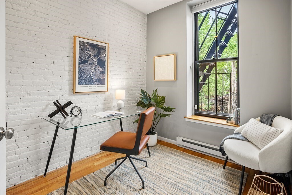 Building Photo - 529 Columbus Ave