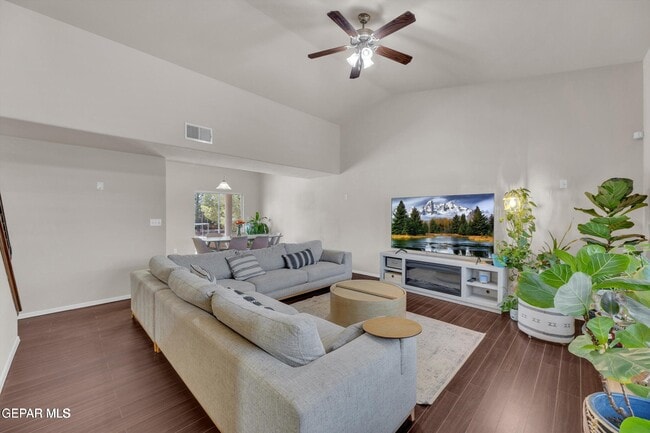 Building Photo - 14209 Trigger Rock Ln