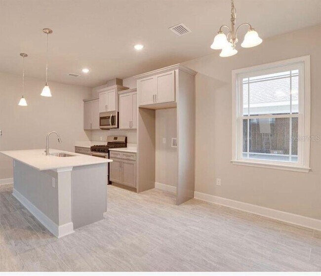 Building Photo - 24339 SW 18th Ln