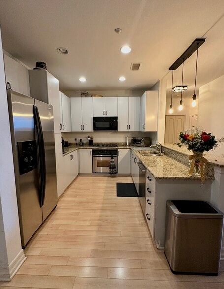 Building Photo - 1225 Island Ave