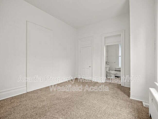 Building Photo - 256 N 500 W