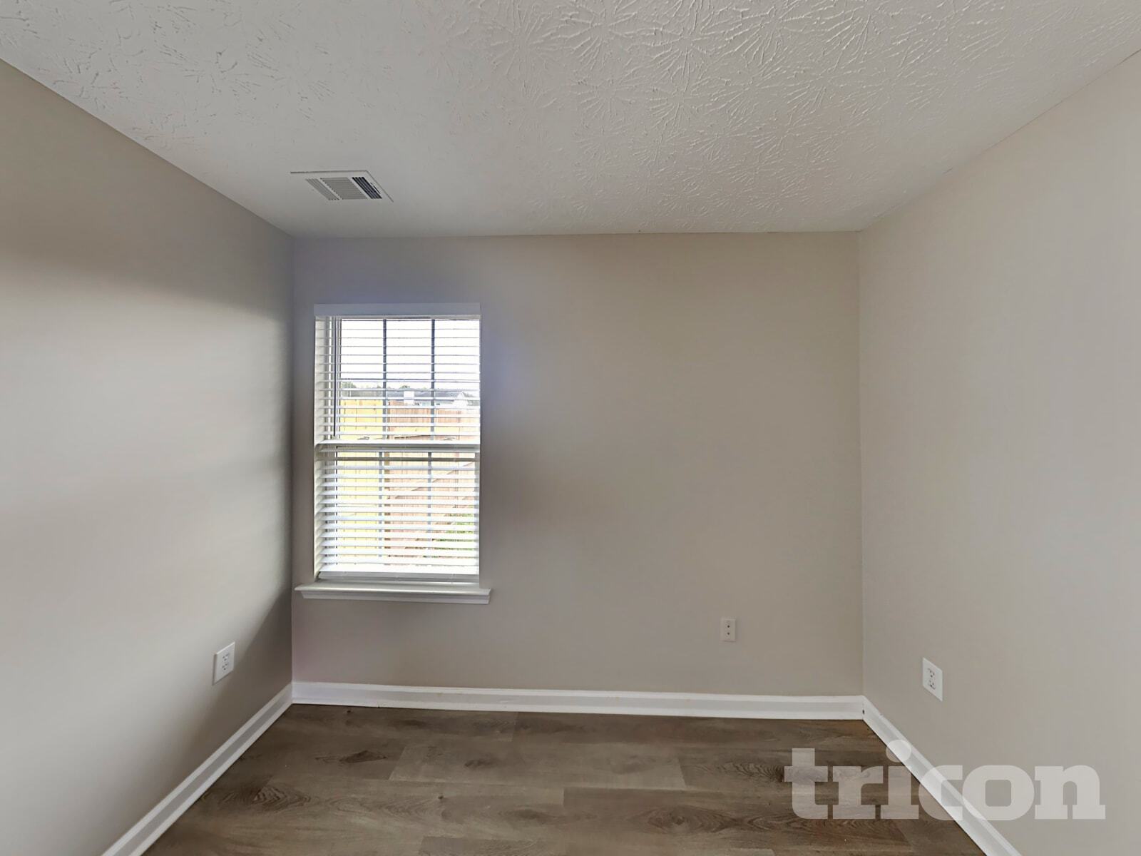 Building Photo - 98 Pin Oak Ct