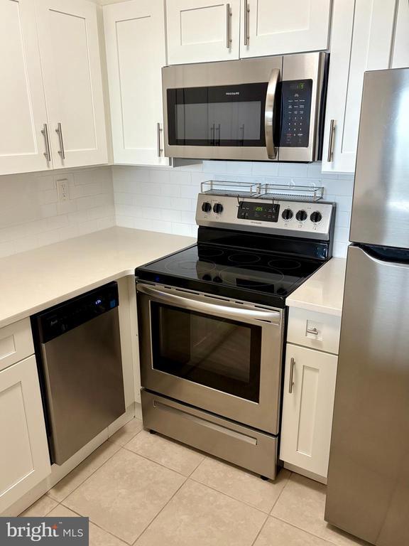 Building Photo - 224 W Rittenhouse Square