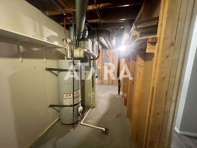 Building Photo - 4247 S Hwy 89