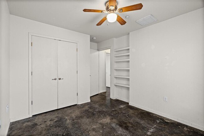 Building Photo - 6809 Ali Cove