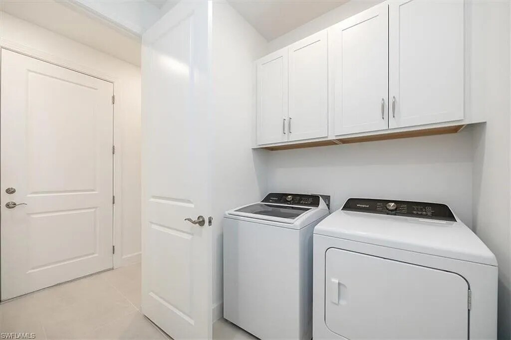 Building Photo - 10335 Ventana Ln