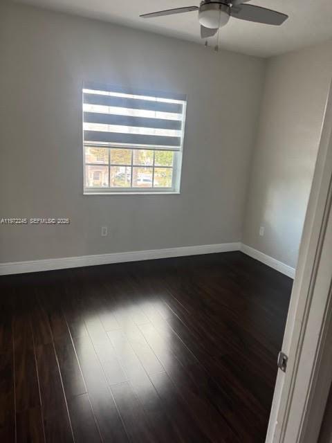 Building Photo - 5650 NW 115th Ct