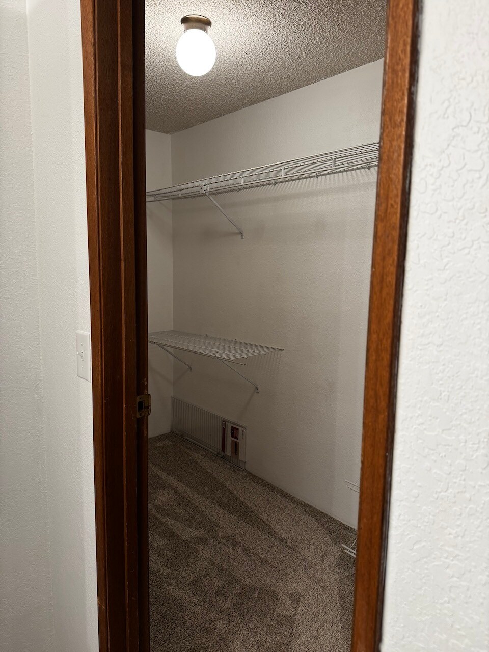 Building Photo - 820 Cady Rd