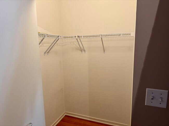 Building Photo - 520 S State St