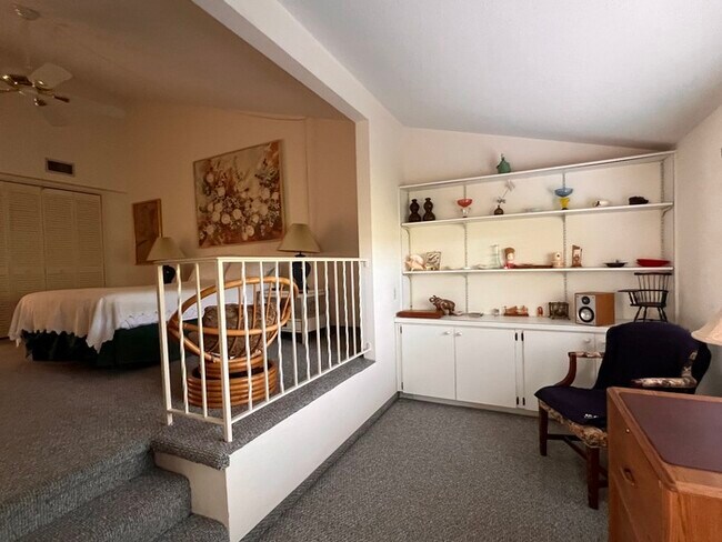 Building Photo - Grenelefe/Country Homes Community