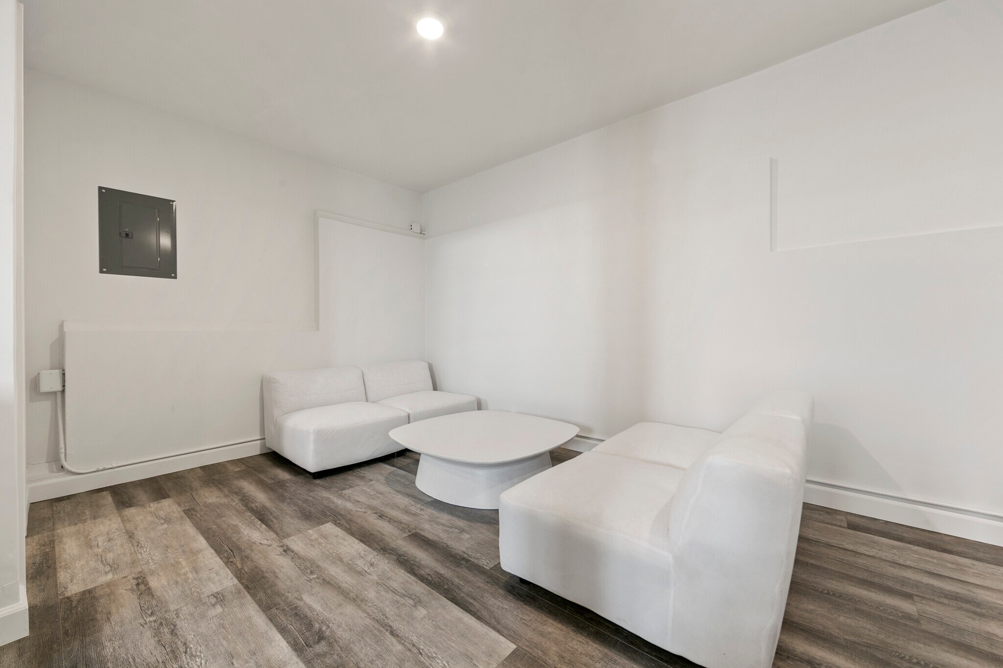 Building Photo - 22607 Pacific Coast Hwy