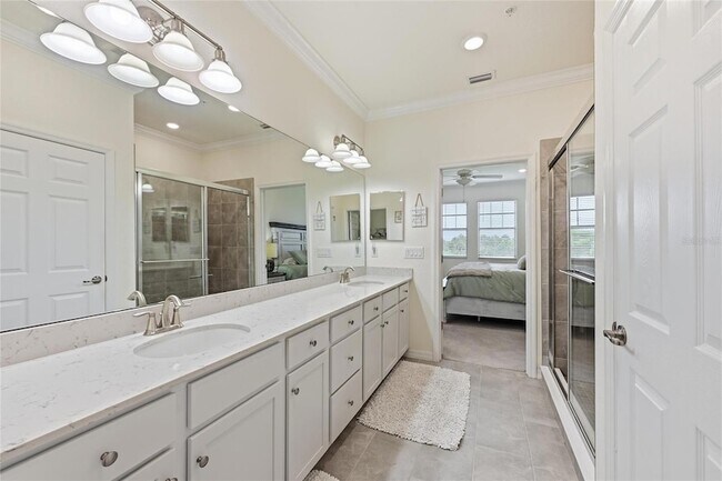 Building Photo - 10047 Crooked Crk Dr