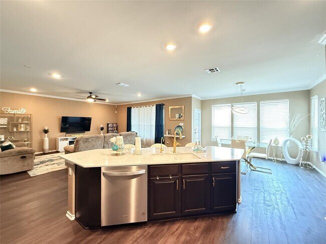 Building Photo - 4644 Padula Dr