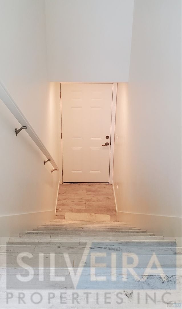 Building Photo - *All Utilities Paid* Brand New ADU at 521 ...