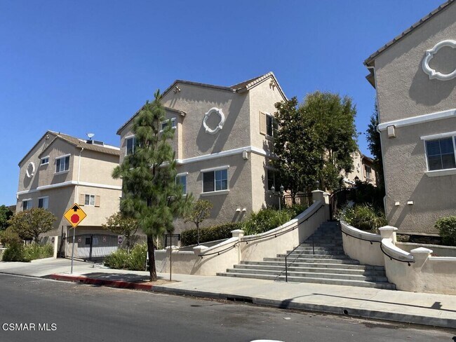 Building Photo - 9301 Shirley Ave