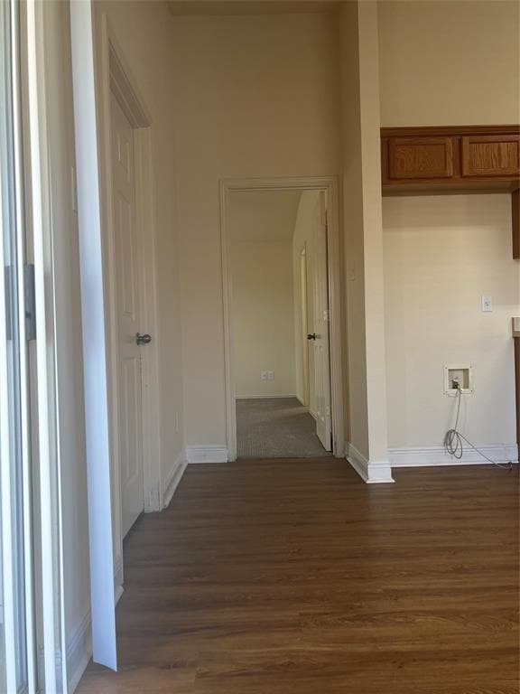 Building Photo - 1901 Golden Sunrise Ln