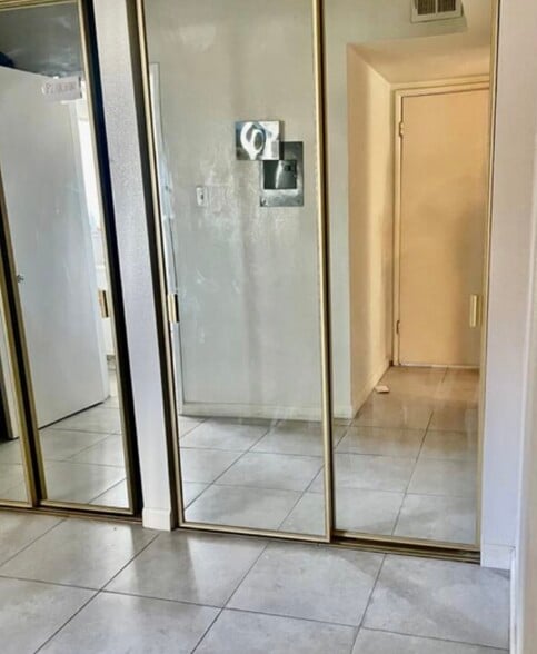 Walking closet - 351 E Thomas Rd