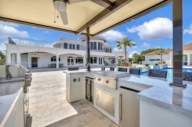 Building Photo - 4610 SW 178th Ave