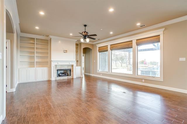 Building Photo - 1600 Oak Ridge Estates