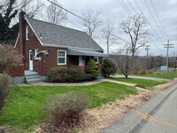 Building Photo - 2334 Riverview St