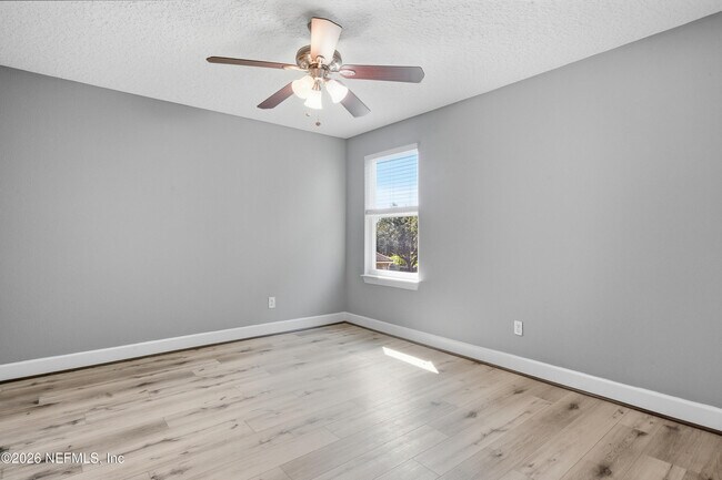 Building Photo - 4483 Plantation Oaks Blvd