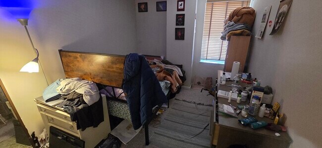 Building Photo - 950 Massachusetts Ave