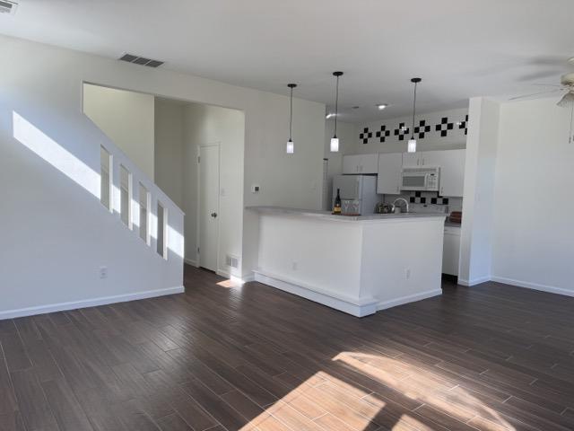 Building Photo - 1101 Barbara's Ct