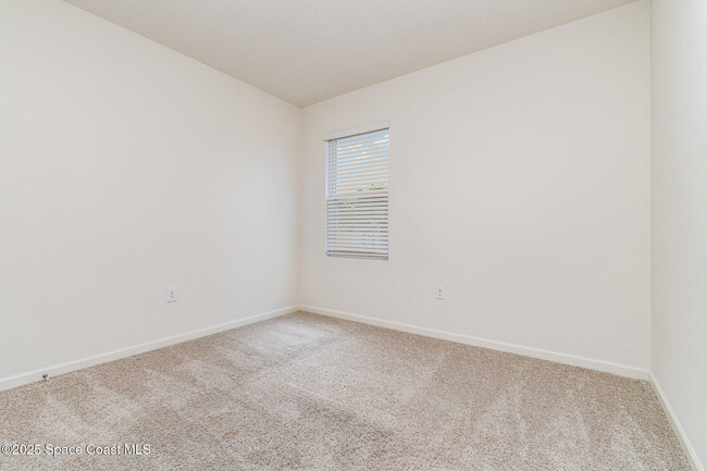 Building Photo - 1299 Buffing Cir SE