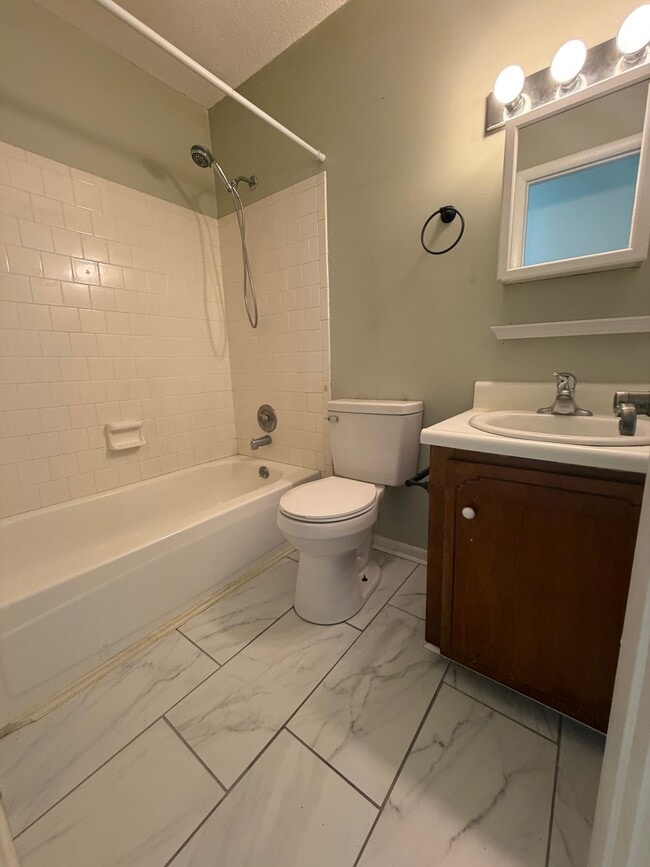 Building Photo - 280 Whitetail Cir